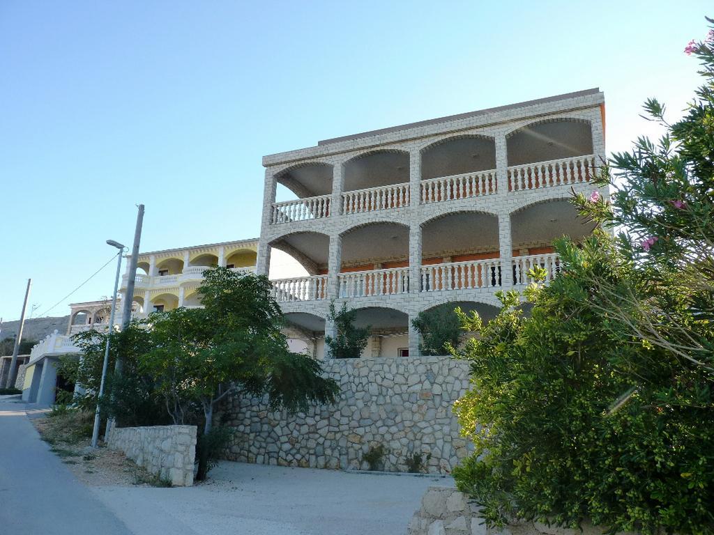 פג Apartments Villa Anastazija מראה חיצוני תמונה