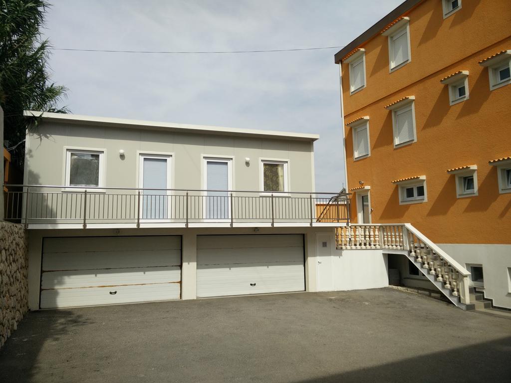 פג Apartments Villa Anastazija מראה חיצוני תמונה